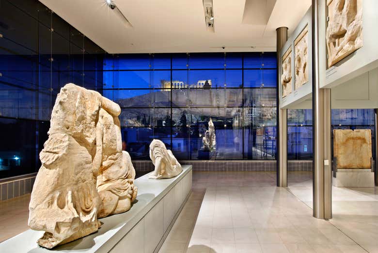 Sala do Museu da Acrópole com vistas para o Partenon