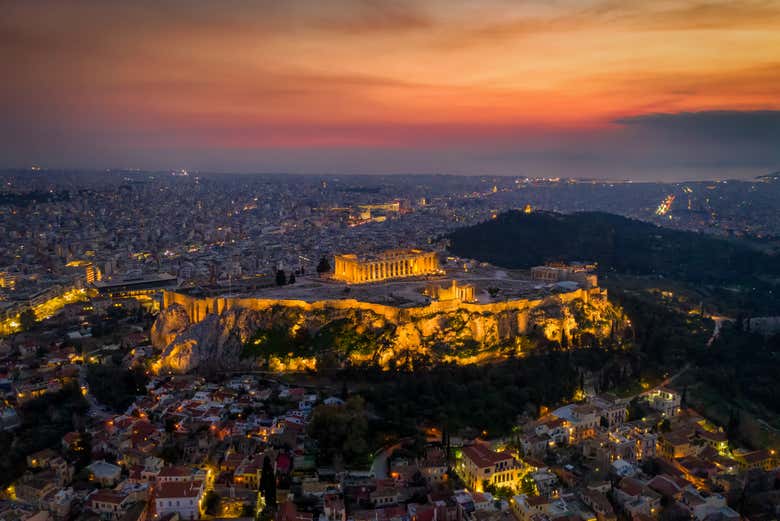 Vista panorâmica de Atenas no fim da tarde